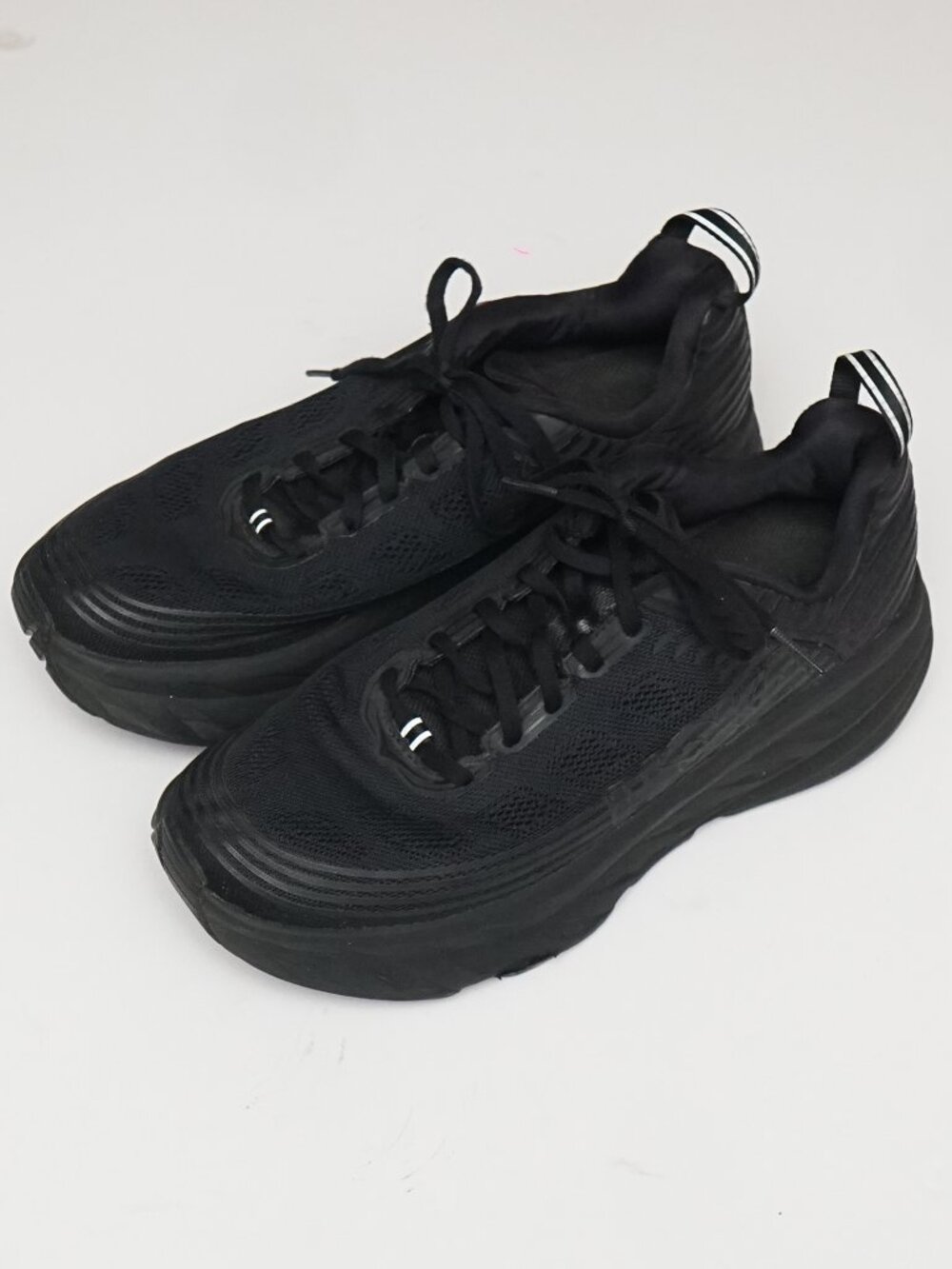 Hoka Bondi 6 - Black On Black - Womenโs Size 9